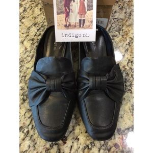 INDIGO RD. BLACK SLIP ON MULE SHOES